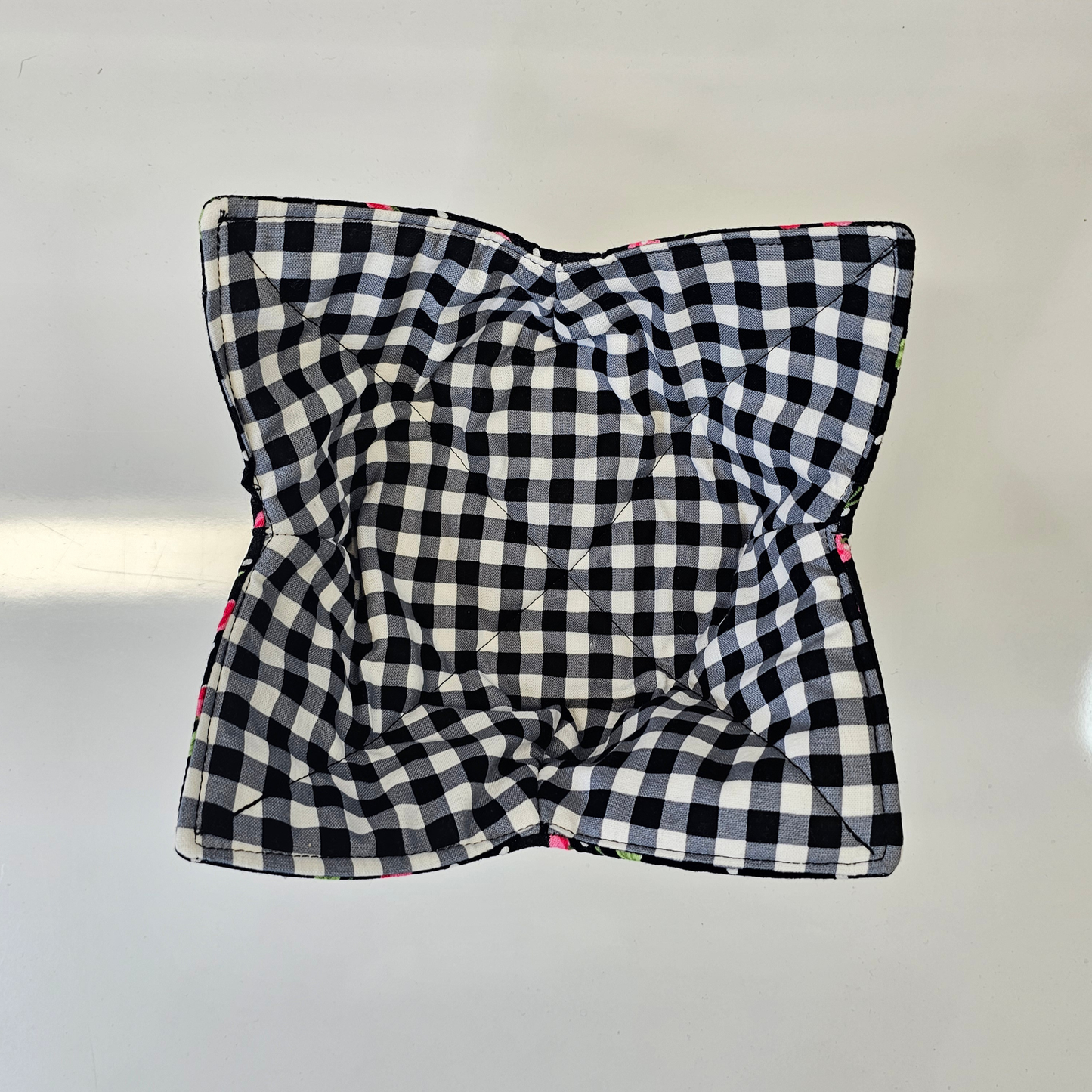 Cherries Jubilee Bowl Cozy