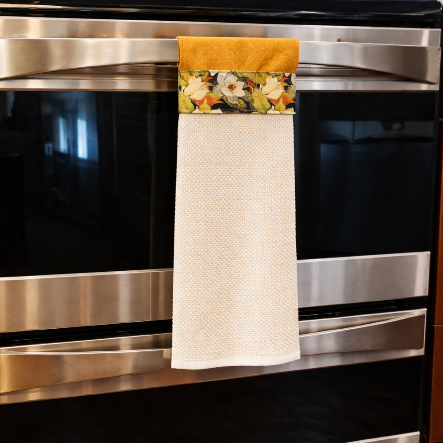 Golden Kitchen- Hanging Kitchen Towel - Floral Band