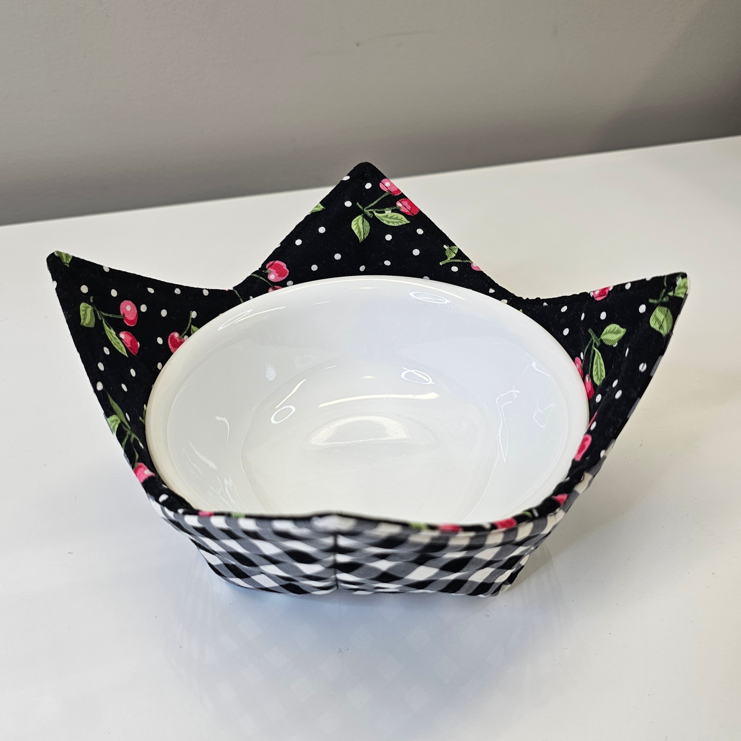 Cherries Jubilee Bowl Cozy