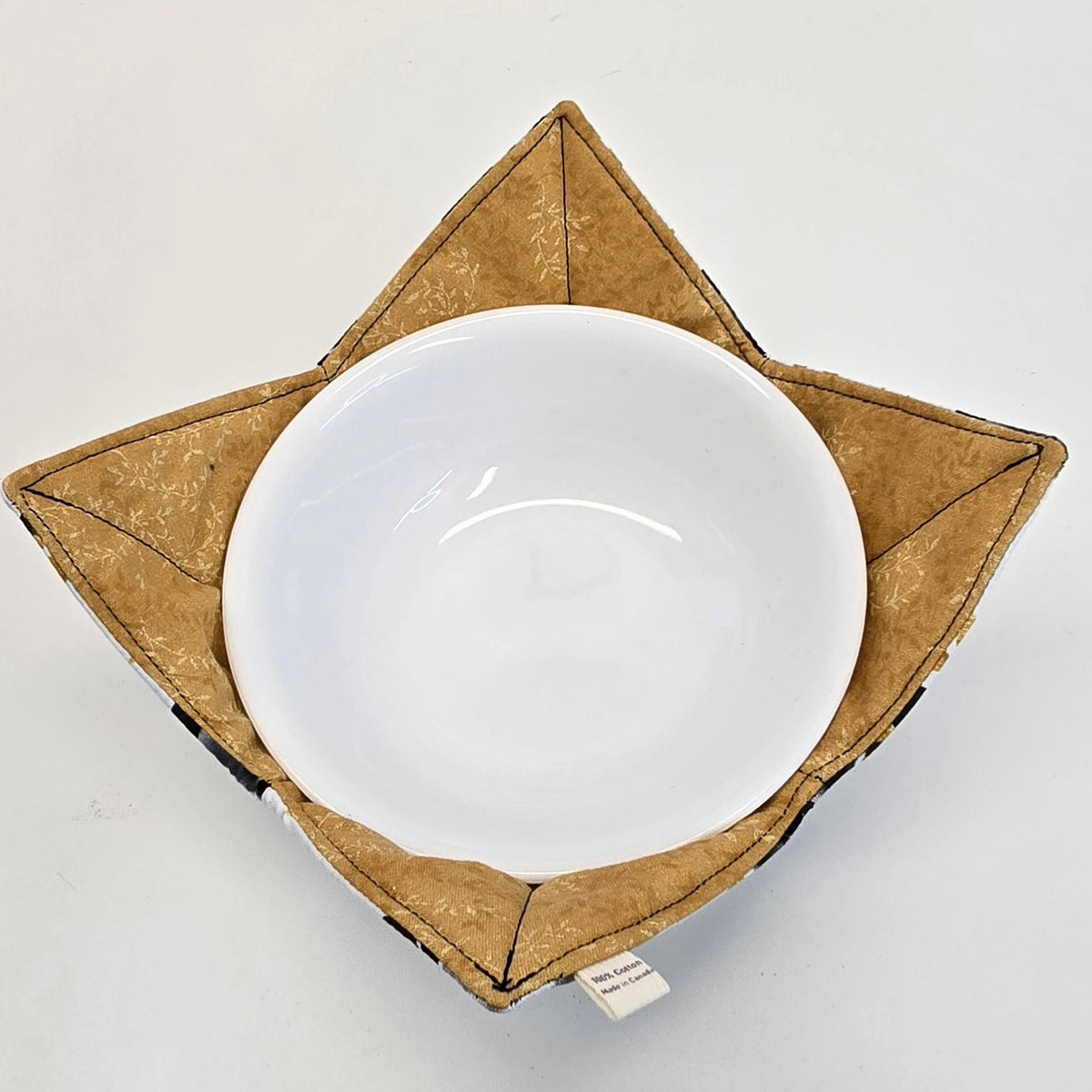 Golden Meadow Bowl Cozy